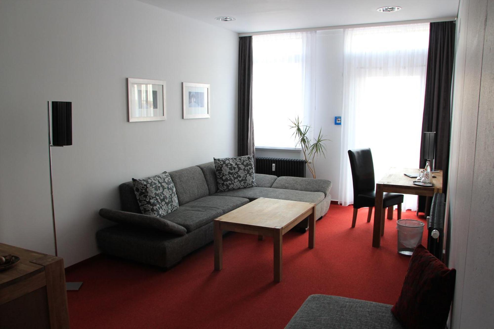 Hiddenseer Hotel Stralsund Dış mekan fotoğraf